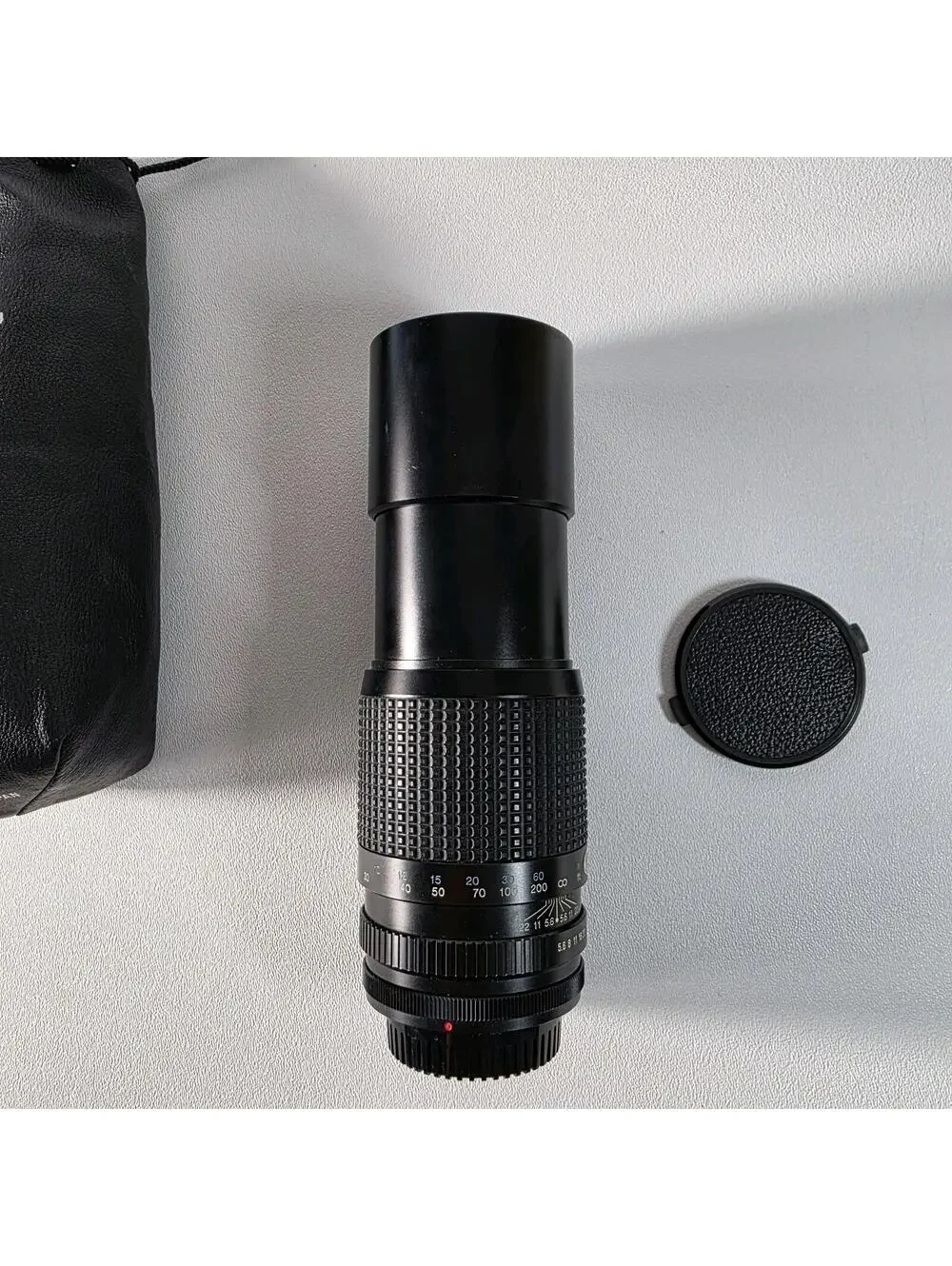 Tokina RMC 300mm f5.6 Telephoto Lens W/Caps & Soft Case